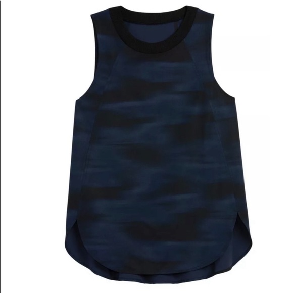 Athleta Blurred Camo Tank Top - Picture 3 of 13